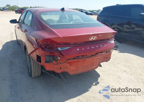 2024 Hyundai Elantra Sel z USA, uszkodzony, nr VIN KMHLM4DG1RU655740